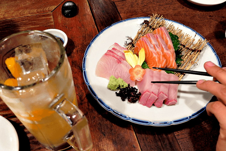 กินดื่มที่อิซากายะในญี่ปุ่น – ประเทศผู้รักอาหาร
